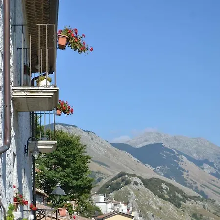 La Casa Vecchia